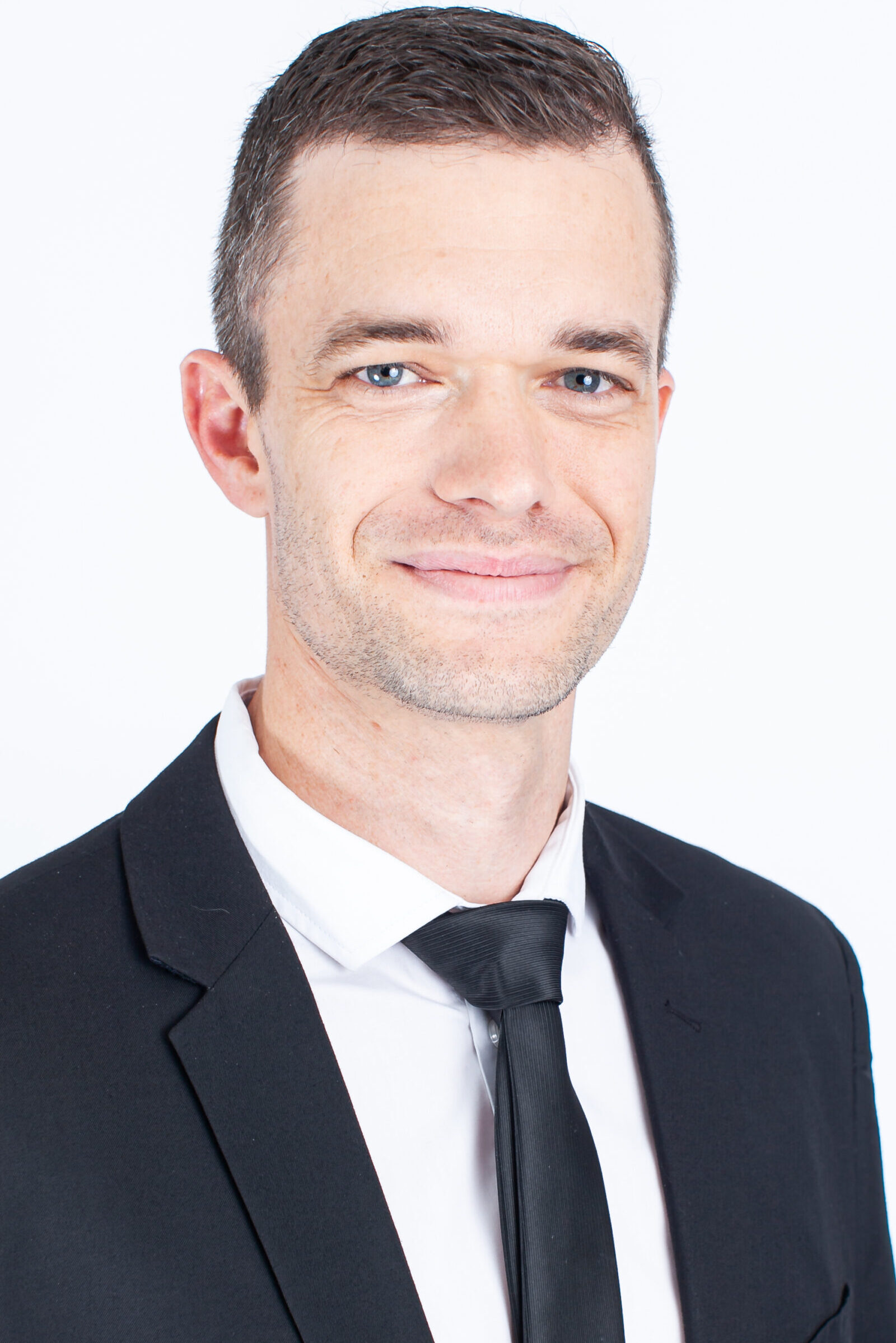 Spoor and Fisher Team - Electronics, IT and Software